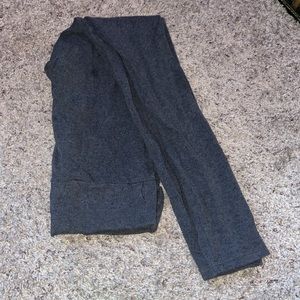 grey/heather leggings